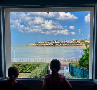 Devant la mer et la plage de ROYAN PONTAILLAC, 4chambres 2 à 8 personnes - 0