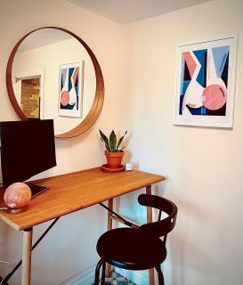 Modern Dublin City Centre Apt Balcony & King Bed - Dublin - 2