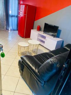 Chambre meublée Londres 2 avec eaux chaudes - Douala - 3
