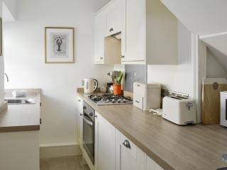 Grosvenor Cottage - 2