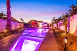 Private Pickleball Court Pool Spa Game Room and More - 7