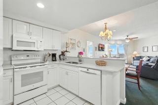 *New Listing* Breathtaking 2BR condo with 2 Private Oceanview Balconys at Wyndham Ocean Walk Resort - 3