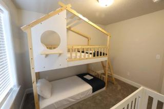 Modern Lake Retreat just Steps to Marina and Adventure - 6