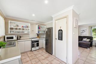 Driftwood, Central Lancelin Getaway Near the Dunes - 3