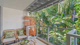 Drift Beachfront Resort Suite 4302 - 6