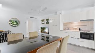 Drift Beachfront Resort Suite 4302 - Palm Cove - 3
