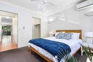 Currumbin Sands 2BR Resort Beachfront Parking - 3