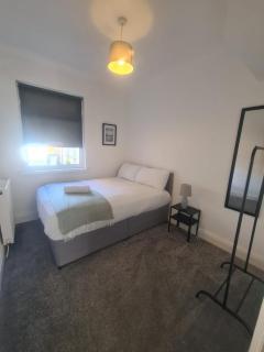 South Shields Central 2 Bed - 4