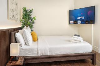 1BR Gym and Parking - On Rvrwalk - Pet-friendly - 9