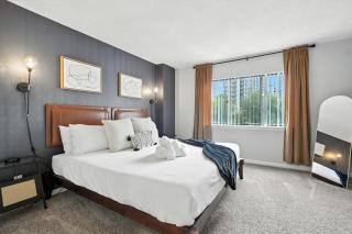 City Luxry Free Parking Sleeps 8 Prime Loc - 6