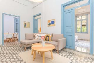 Flame 3-BR Apartment & Balcony in Mar Mikhael - Al Mudawwar - 2