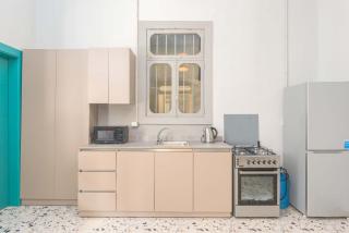 Flame 3-BR Apartment & Balcony in Mar Mikhael - Al Mudawwar - 1