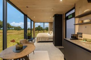 Cosmic Cube Mirror House - 0