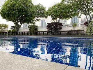 Spacious 53 Sqm l BTS Thong Lo l Ultra Fast WiFi - 4