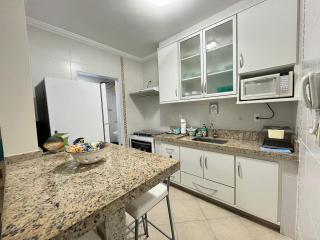 Apto c/ Churrasqueira a 180m da Praia CGB0035 - Ubatuba - 0