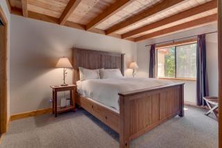 Modern 3BR Tahoe Cabin with Hot Tub - 5