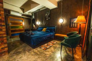 Boutique Suite 3BR x The Lobby Bar & Bed - 7