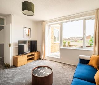 Modern 3BR Apt Canary Wharf with Patio Near Tube & Shops - Londra - 8