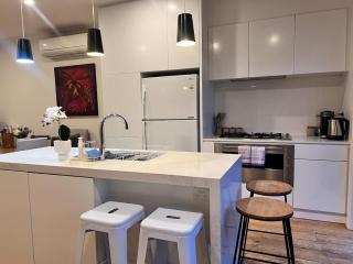 Modern Port Melbourne 3b3b Townhouse and Parking - Melbourne - 5