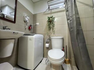 1645 Coffee Room Shore 2 Residences Pool View by Prime Stay MOA - 9