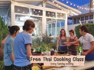 Hostel Lullaby Non-Smoking - 6