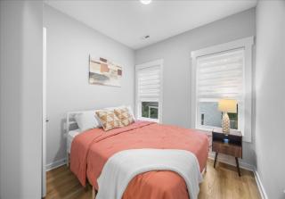 Luxe Durham Retreat Mins to Duke, DPAC, NCCU & Downtown - 7