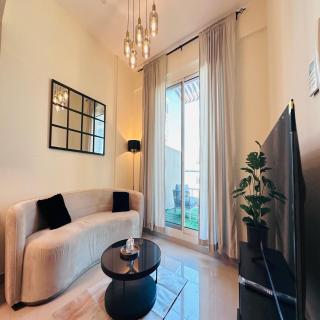 Modern 1BR w Pool and Parking At Roxana Residence - 2