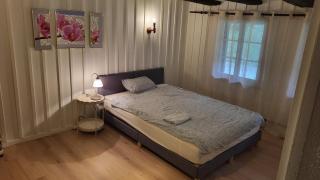 Room in cosy traditional swiss house -  - 4