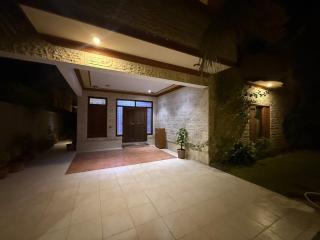 The 4-Bedroom Retreat in DHA - 5