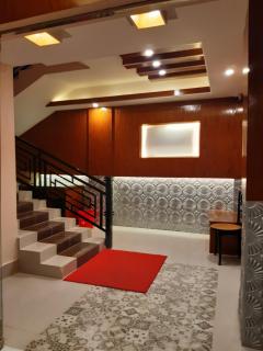 Hotel Golden Inn - 9