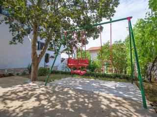 Apartments Vesna - Pinezici - 1
