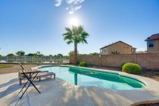 Avondale Abode Pool, Lake Views and On-Site Fishing - 8