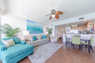 Boardwalk 2205 - 4