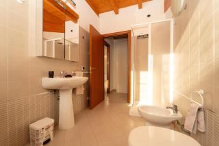 Rho Fiera Home, graziosa e confortevole, con parcheggio interno privato gratuito - 4