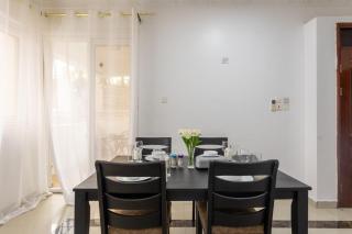 Private 3 BR Sea Breeze Apt - Pool, Walk to the beach, Gen set - 4