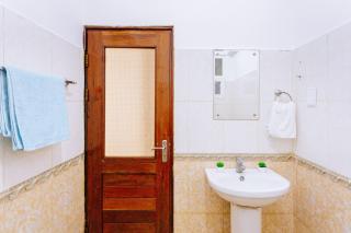 Private 3 BR Sea Breeze Apt - Pool, Walk to the beach, Gen set - 5