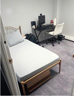 Comfy Room in Fresh Meadows - 9