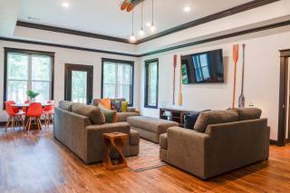 2 Houses on the Lake! Sleeps 28, Private Dock - Clarks Hill - 1