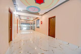 SPOT ON Hotel Rahul Inn - 1