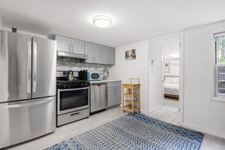 Private Entrance, 2BR 2BA in Vibrant Neighborhood! - 5