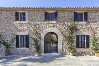 Stunning 6 Bedroom Villa in Valldemossa, 1461 - 1