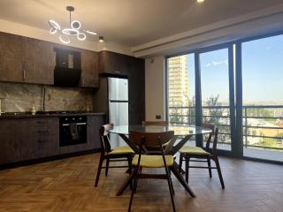 Modern City-View Suite, 20-min Walk to Center - Erevan - 3