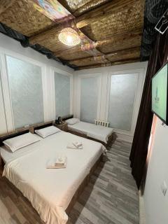 Zam-Zam Boutique - 0