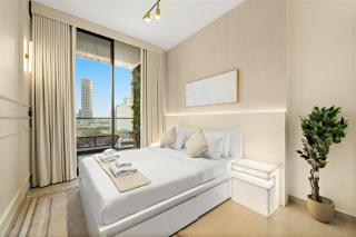 Bright & Cozy 1BR Apartment with Balcony in JVC - 9