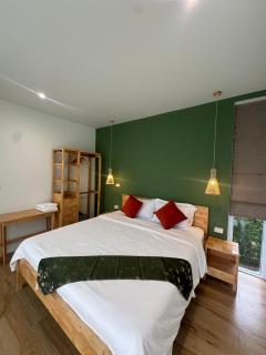 Paradise Villa - 2BR - Private Pool - Peaceful Garden - 4K SmartTV - 6