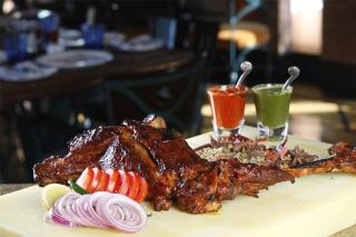 Radisson Blu Gorakhpur - Gorakhpur - 5