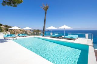 Tranquil San Jose Villa with 6 Bedrooms 1045 - San Jose - 6