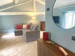 "The Balbianello Lake House Blue" - 3