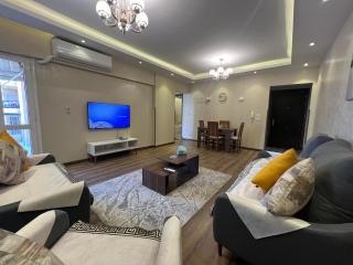 Cozy cheap apartment - 0