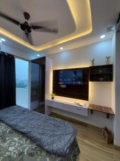 Cozy Heaven - Greater Noida - 2